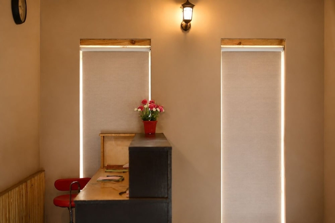 Imagen de los interiores del Hotel Chomal Cottages. Foto 16