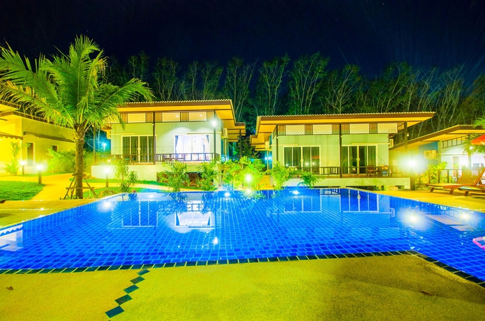 Imagen de la habitación del Hotel Chomphu Resort Khaolak. Foto 7
