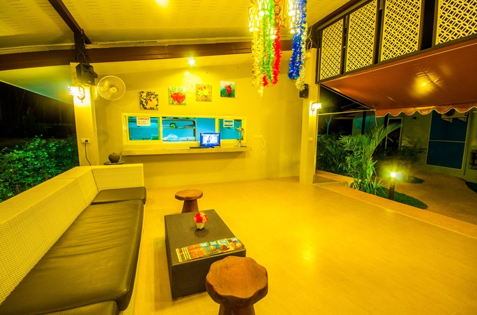 Imagen de los interiores del Hotel Chomphu Resort Khaolak. Foto 15