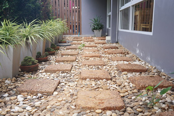 Imagen de los exteriores del Hotel Chompu Nakarin Apartment. Foto 12