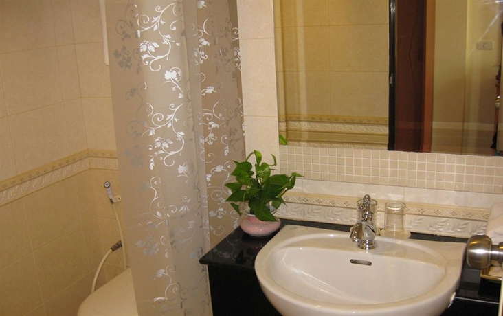 Imagen de la habitación del Hotel Chomsin Hua Hin. Foto 5