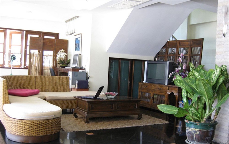 Imagen de los interiores del Hotel Chomsin Hua Hin. Foto 11