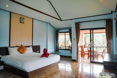 Imagen de la habitación del Hotel Chomview Lanta Water Park Resort. Foto 19