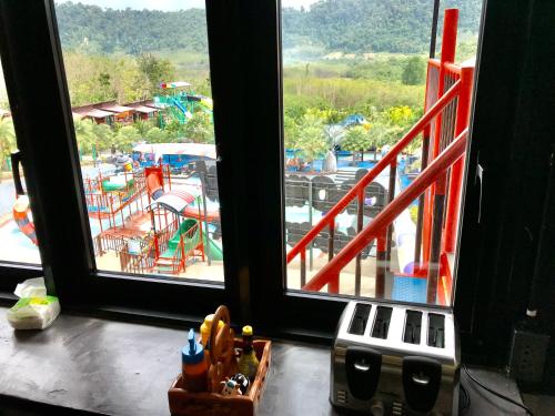 Imagen general del Hotel Chomview Lanta Water Park Resort. Foto 15