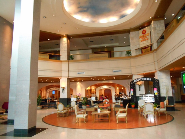 Imagen de los interiores del Hotel Chon Inter. Foto 11