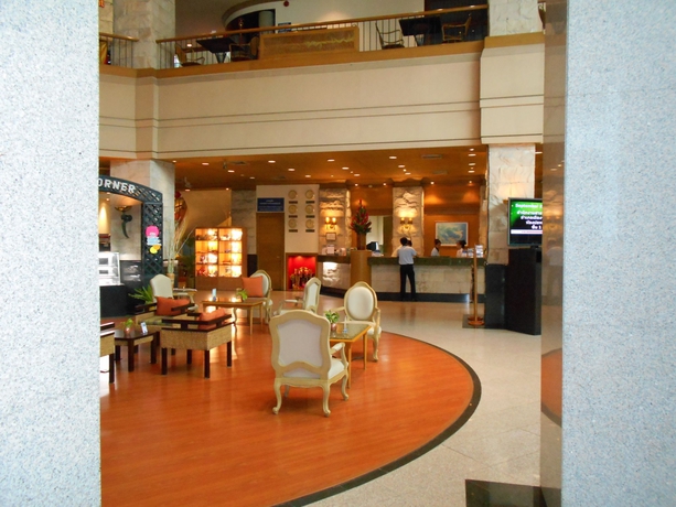 Imagen de los interiores del Hotel Chon Inter. Foto 16