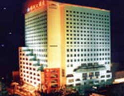 Imagen de los exteriores del Hotel Chong Qing. Foto 5