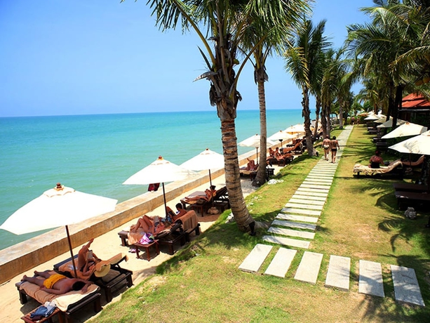 Imagen de los exteriores del Hotel Chongfah Resort. Foto 15