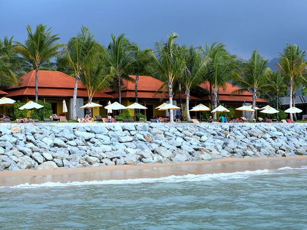 Imagen de los exteriores del Hotel Chongfah Resort. Foto 16