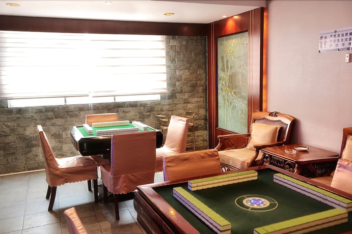 Imagen de los interiores del Hotel Chongqing Carlton. Foto 14