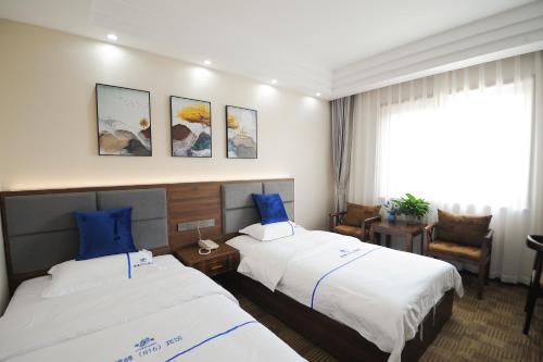 Imagen general del Hotel Chongqing Jianfeng. Foto 7