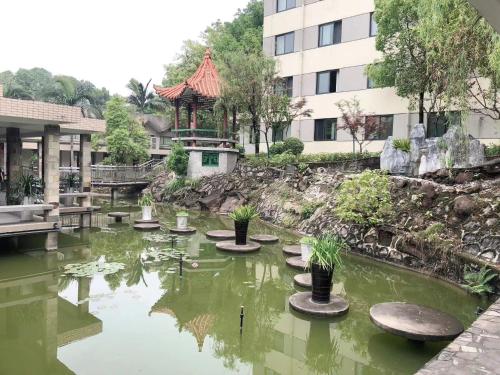 Imagen general del Hotel Chongqing Jianfeng. Foto 8