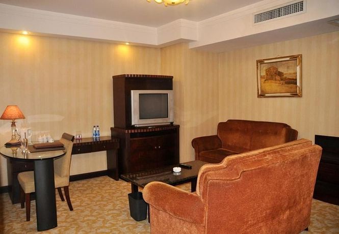 Imagen de la habitación del Hotel Chongqing South Garden. Foto 9