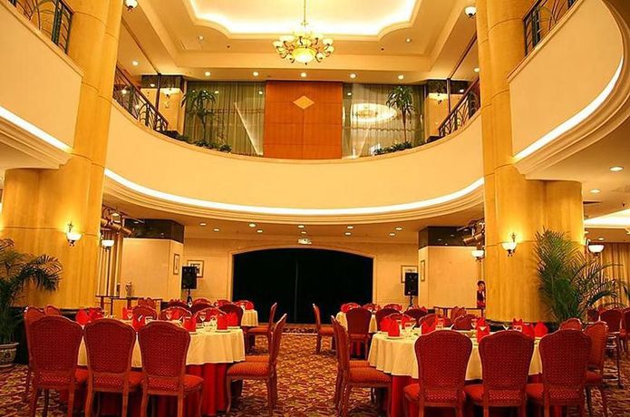 Imagen del bar/restaurante del Hotel Chongqing South Garden. Foto 4