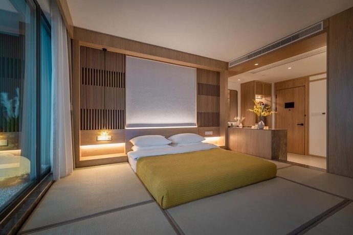 Imagen de la habitación del Hotel Chongqing Xanadu Moon. Foto 1
