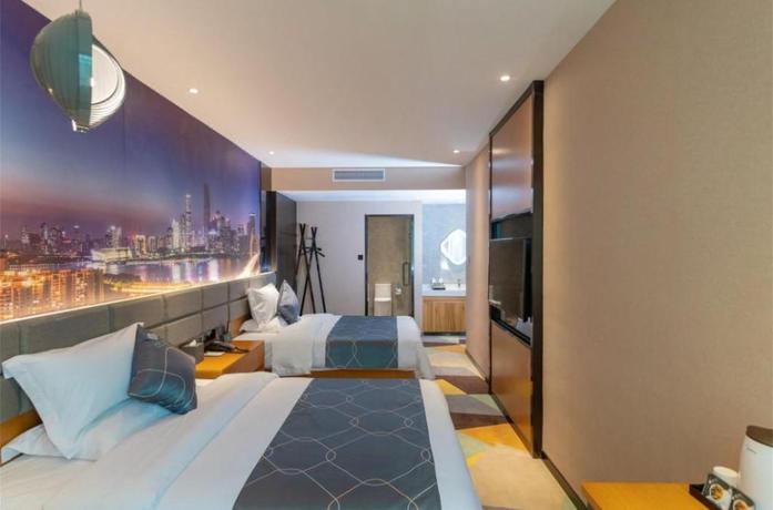 Imagen general del Hotel Chonpines Hotela Guangzhou Rongchuang Wenlvcheng. Foto 4