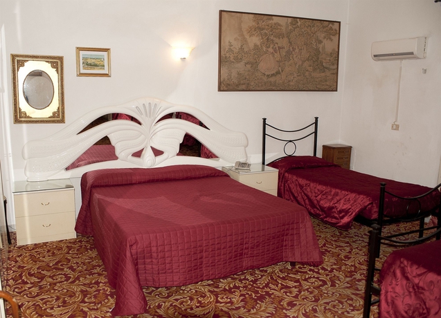 Imagen de la habitación del Hotel Chopin, Aeropuerto de Roma-Fiumicino. Foto 4