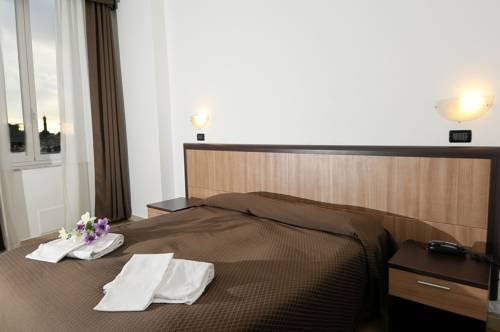 Imagen de la habitación del Hotel Chopin, G&eacute;nova. Foto 4
