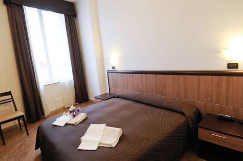 Imagen de la habitación del Hotel Chopin, G&eacute;nova. Foto 8