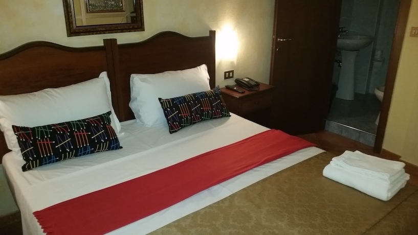 Imagen de la habitación del Hotel Chopin, Milán. Foto 8