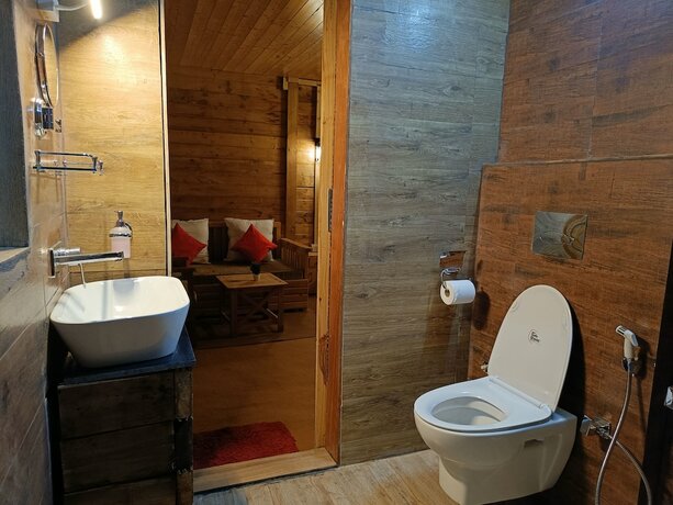 Imagen general del Hotel Chopta Resort. Foto 9
