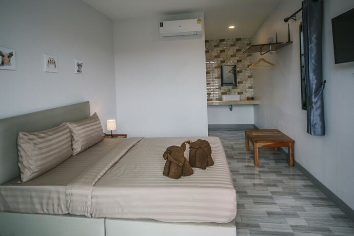 Imagen de la habitación del Hotel Chor Grand&eacute; Resort. Foto 21