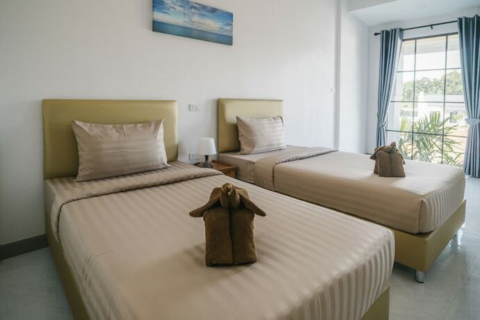 Imagen de la habitación del Hotel Chor Grand&eacute; Resort. Foto 22