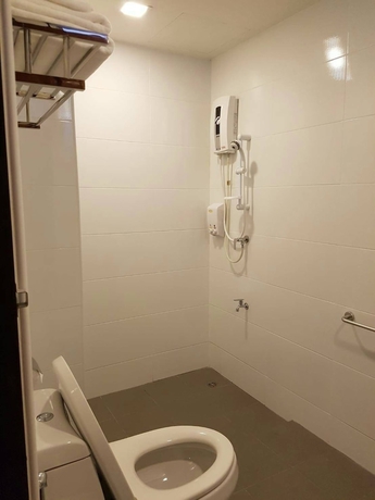 Imagen de la habitación del Hotel Chorlada Lanna. Foto 15