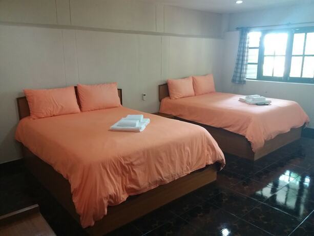 Imagen de la habitación del Hotel Chortip Resort. Foto 17