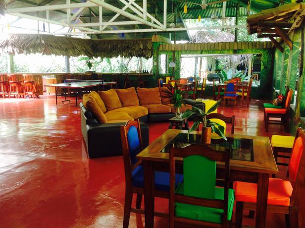 Imagen del bar/restaurante del Hotel Chosa Manglar Nature Retreat. Foto 4