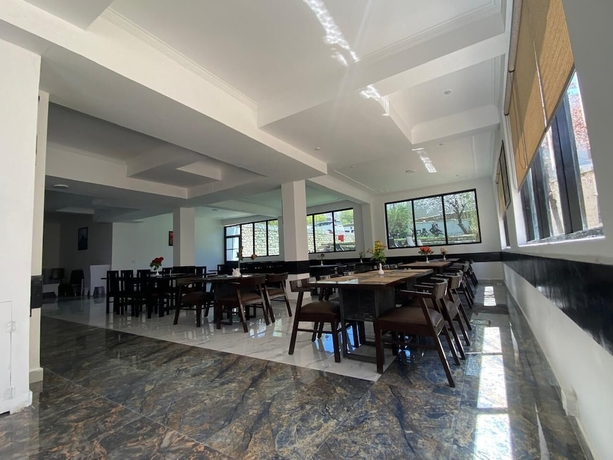 Imagen del bar/restaurante del Hotel Choskor. Foto 4