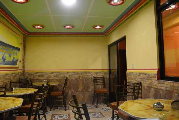 Imagen del bar/restaurante del Hotel Chostel. Foto 2