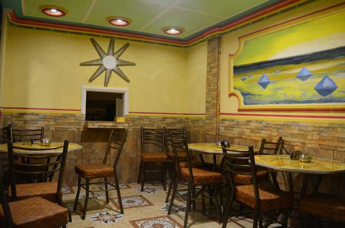 Imagen del bar/restaurante del Hotel Chostel. Foto 3