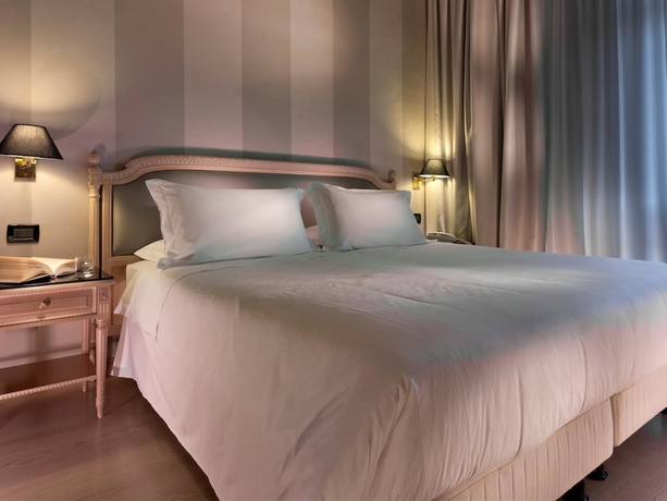 Imagen de la habitación del Hotel C-hotels Ambasciatori. Foto 15