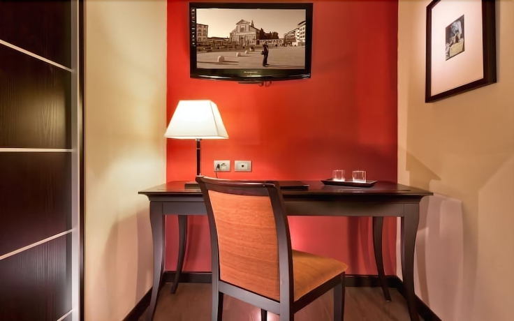 Imagen de la habitación del Hotel C-hotels Ambasciatori. Foto 18