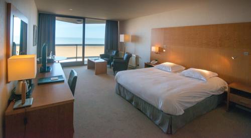 Imagen de la habitación del Hotel C-hotels Andromeda. Foto 14