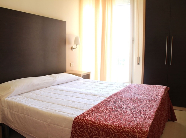 Imagen de la habitación del Hotel C-hotels International. Foto 6