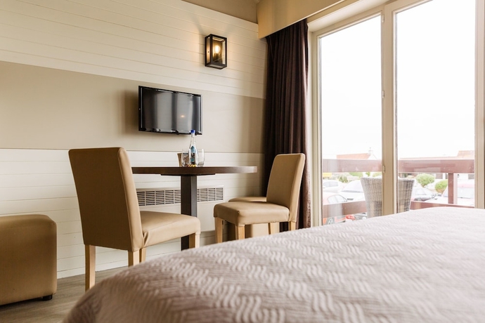 Imagen de la habitación del Hotel C-hotels Zeegalm. Foto 8