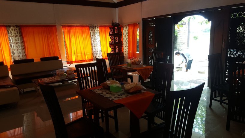 Imagen del bar/restaurante del Hotel Chotin. Foto 4