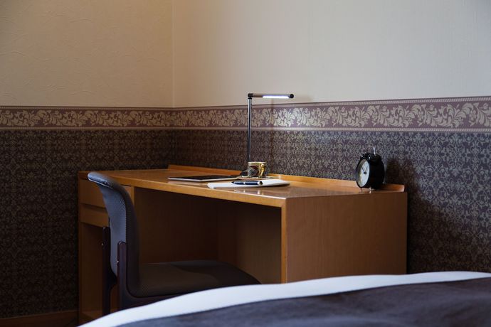 Imagen de la habitación del Hotel Chres. Foto 3