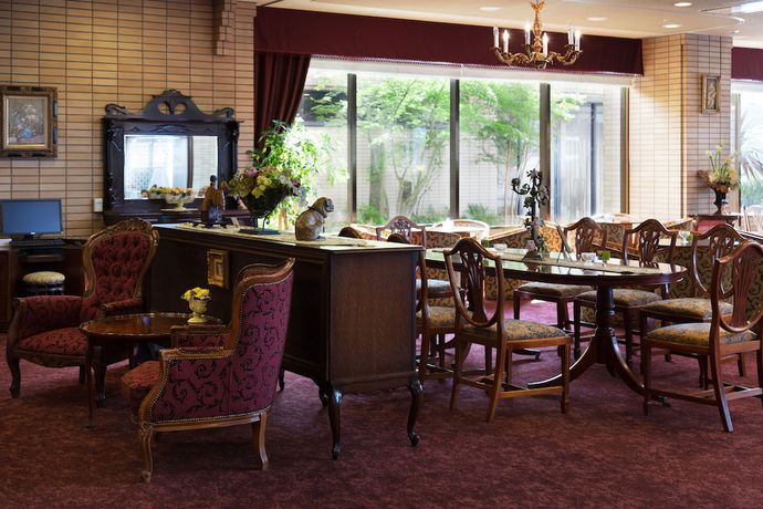 Imagen de los interiores del Hotel Chres. Foto 11