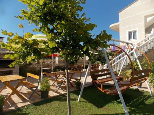 Imagen general del Hotel Chris, Ksamil. Foto 1