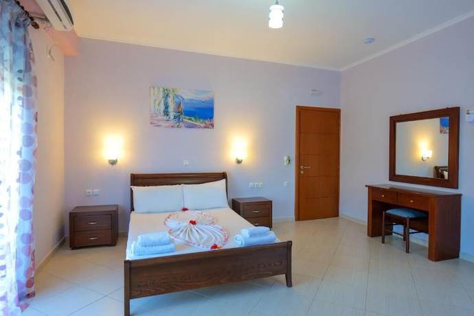 Imagen de la habitación del Hotel Chris, Ksamil. Foto 19
