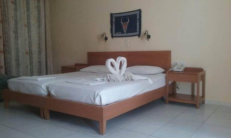 Imagen general del Hotel Chrisanna Apartments and Studios. Foto 2