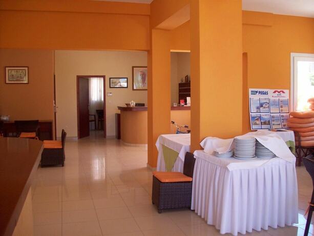 Imagen general del Hotel Chrisanna Apartments and Studios. Foto 5