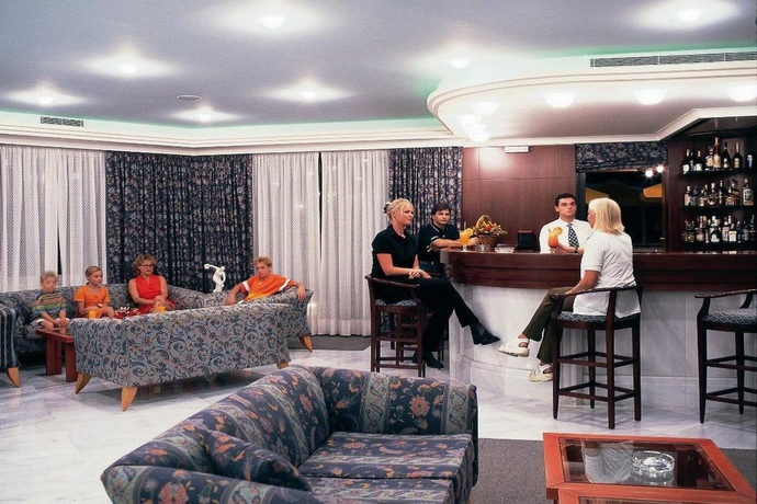 Imagen general del Hotel Chrispy Beach Resort. Foto 4