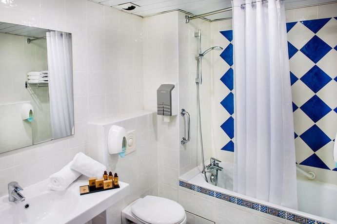 Imagen de la habitación del Hotel Christ Roi. Foto 11