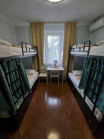 Imagen general del Hotel Christal - Hostel. Foto 1