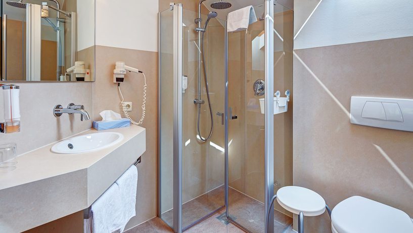Imagen de la habitación del Hotel Christel. Foto 11