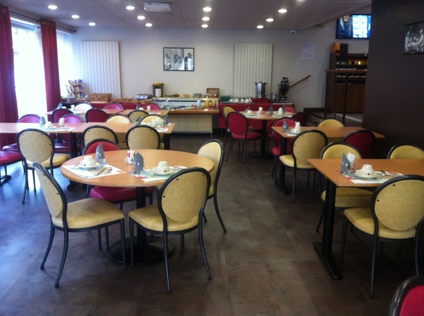 Imagen del bar/restaurante del Hotel Chris'tel. Foto 3